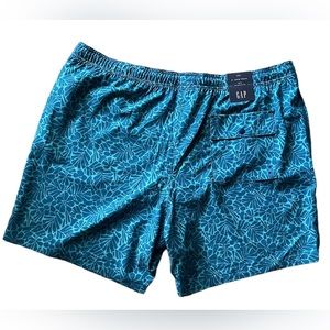 GAP XXL swim shorts trunks - NEW - Retail value $49.99